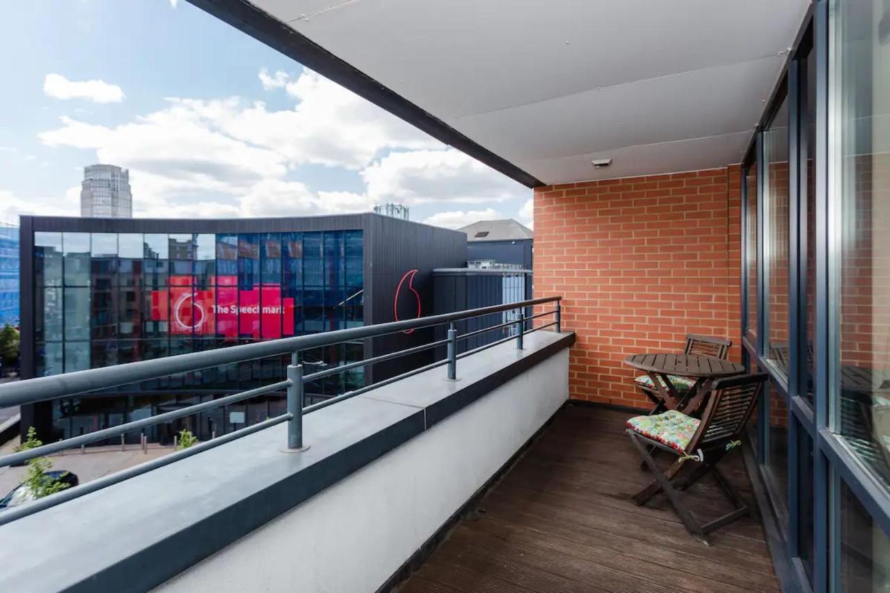 Vivid Apartment In Central Londra Esterno foto