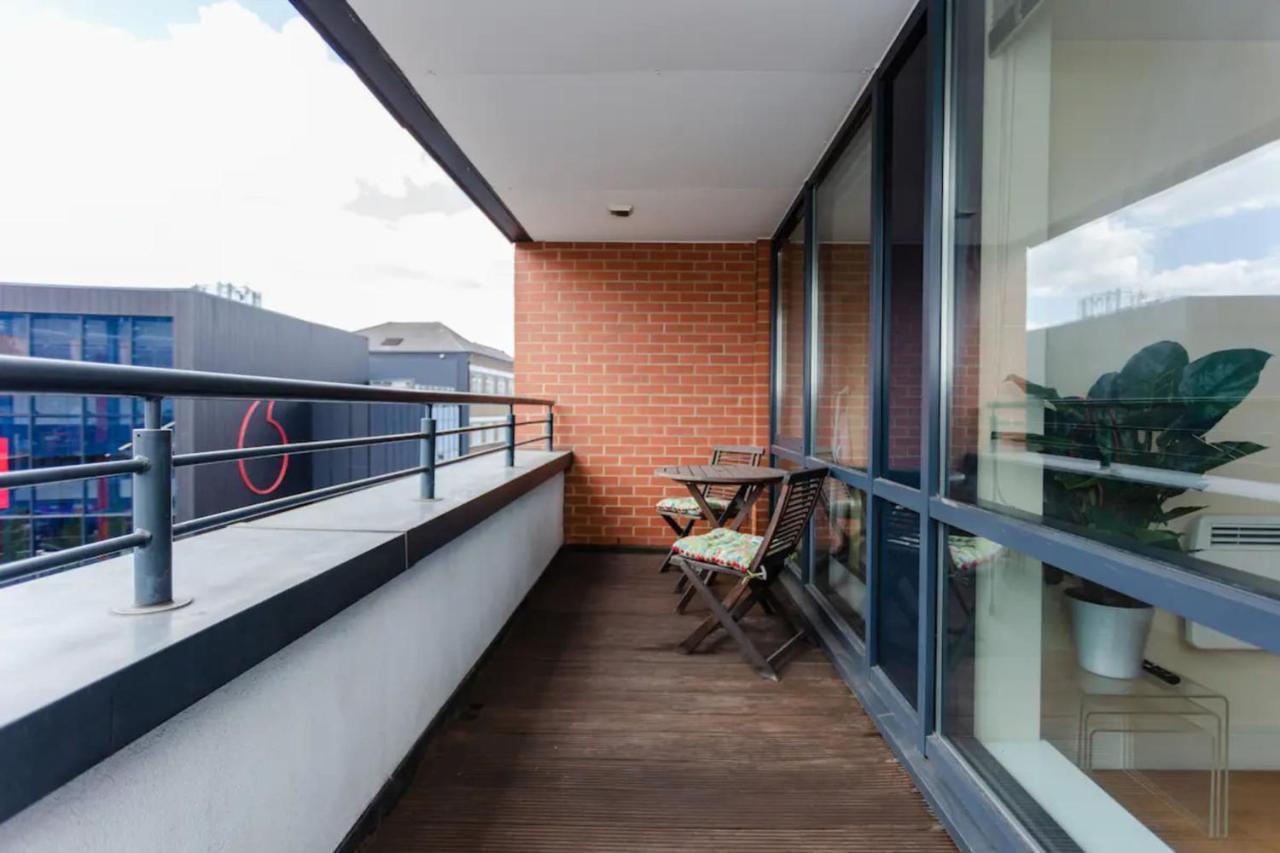 Vivid Apartment In Central Londra Esterno foto